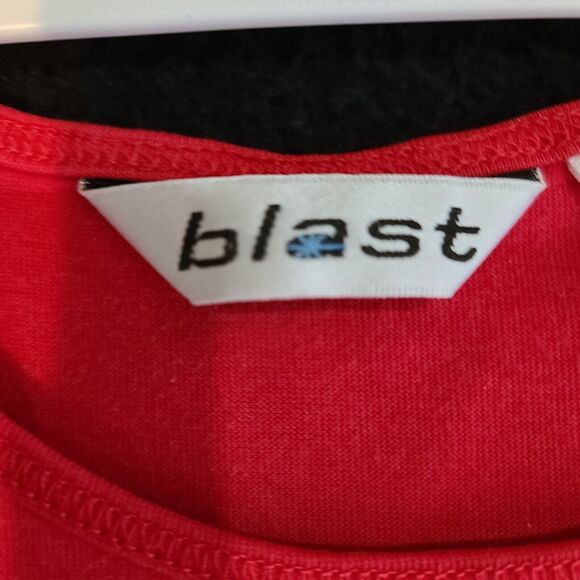 Blast Womens Tank Top Red Size Medium Polyester/Cotton Blend Stars On Shirt - Picture 5 of 11